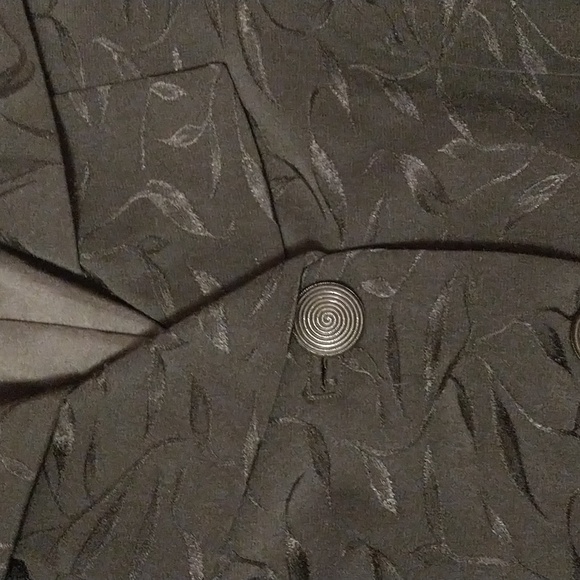 K B STELLA LOUISE BLACK SKIRT SUIT - Picture 3 of 10